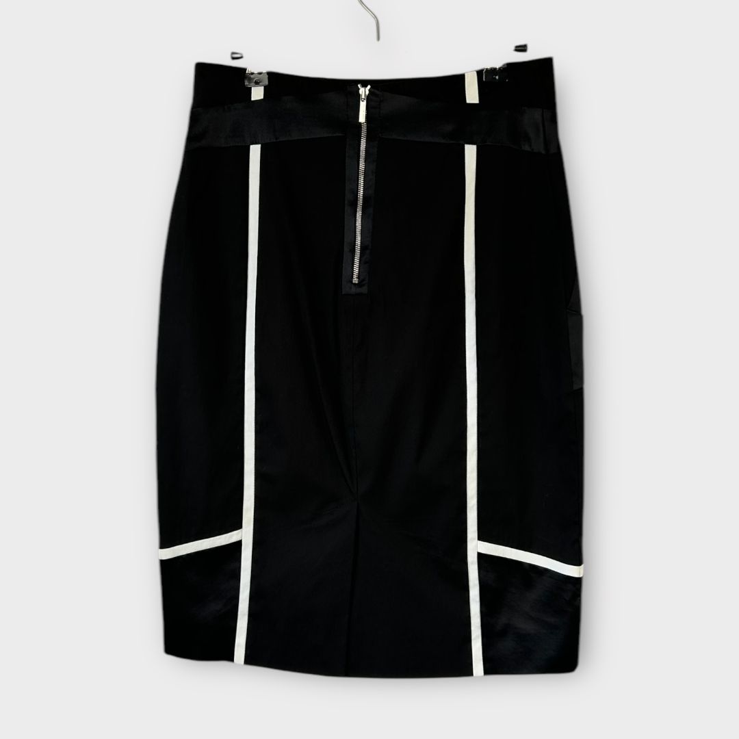 Karen Millen Skirt - 8/10